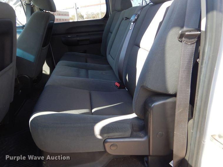 image for item IG9817 2009 Chevrolet Silverado Crew Cab pickup truck