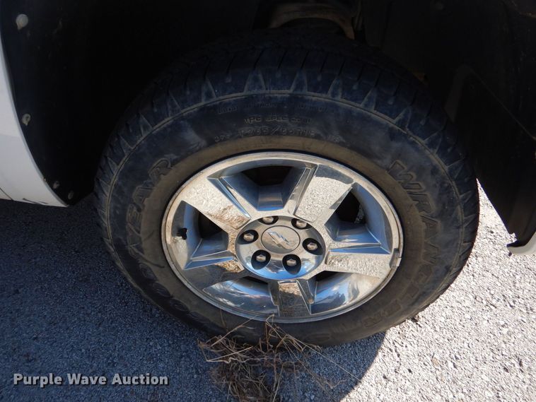 image for item IG9817 2009 Chevrolet Silverado Crew Cab pickup truck