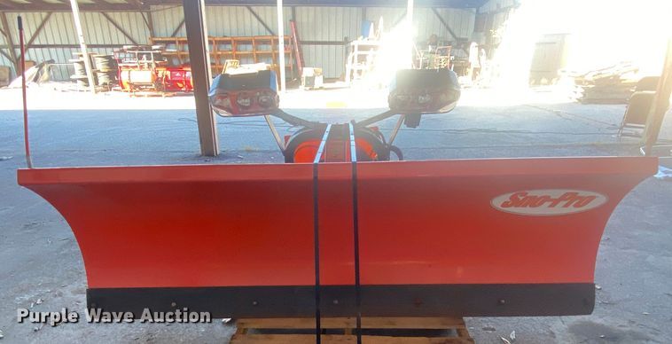 image for item IG9864 Curtis Sno-Pro 3000  snow plow