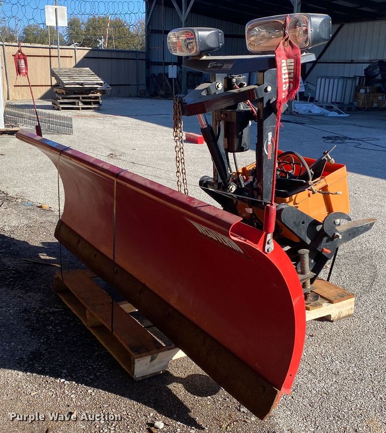 image for item IG9866 Western Pro-Plow  7.5'W snow plow