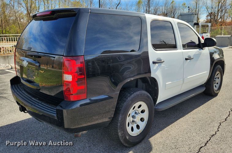 image for item JB9779 2010 Chevrolet Tahoe  SUV