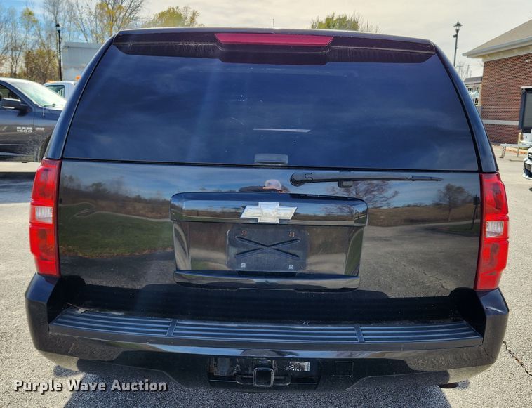 image for item JB9779 2010 Chevrolet Tahoe  SUV