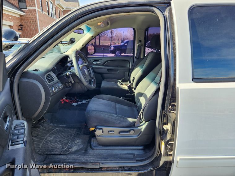 image for item JB9779 2010 Chevrolet Tahoe  SUV