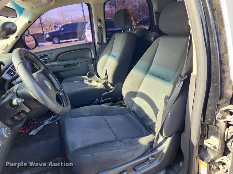 image for item JB9779 2010 Chevrolet Tahoe  SUV