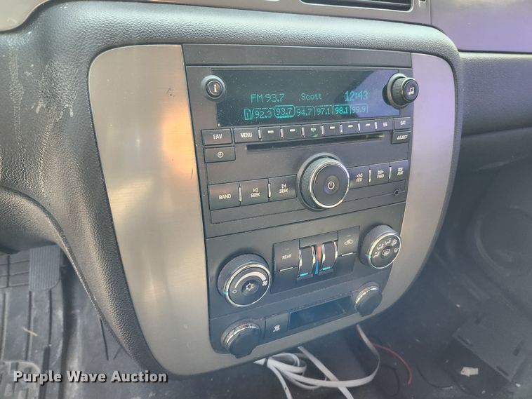 image for item JB9779 2010 Chevrolet Tahoe  SUV