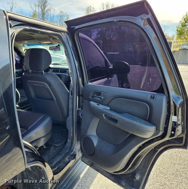 image for item JB9779 2010 Chevrolet Tahoe  SUV