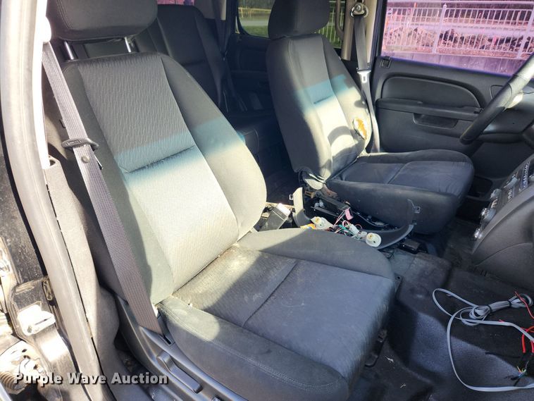 image for item JB9779 2010 Chevrolet Tahoe  SUV