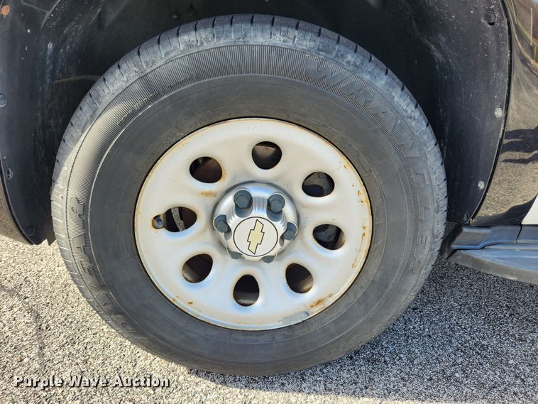 image for item JB9779 2010 Chevrolet Tahoe  SUV