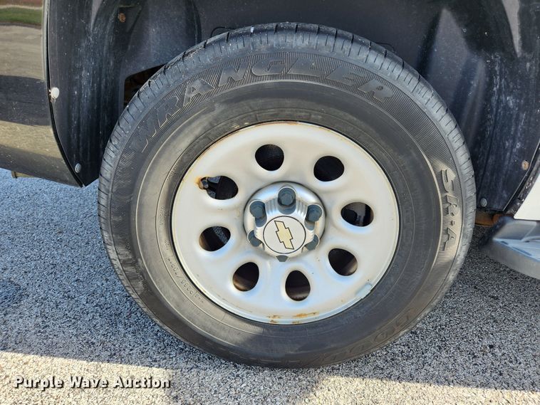 image for item JB9779 2010 Chevrolet Tahoe  SUV