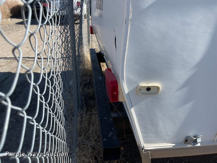 image for item JD9836 2005 Forest River Flagstaff  camper