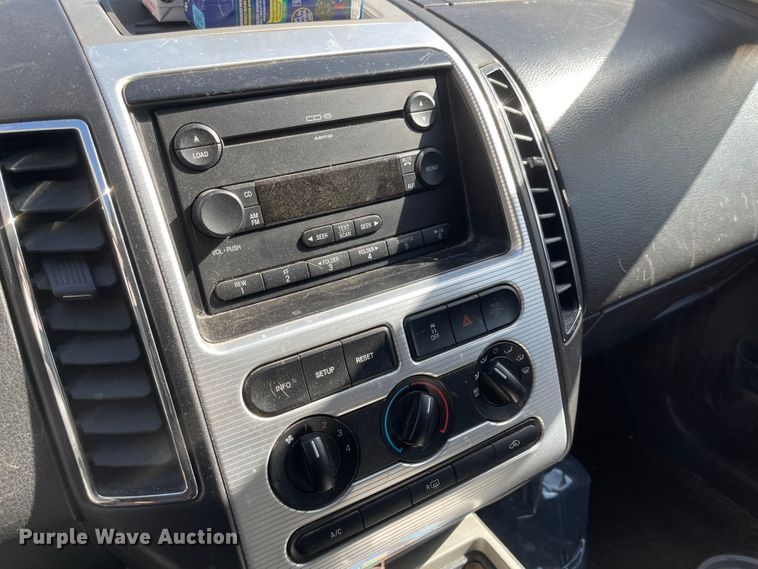 image for item JD9838 2007 Ford Edge  SUV