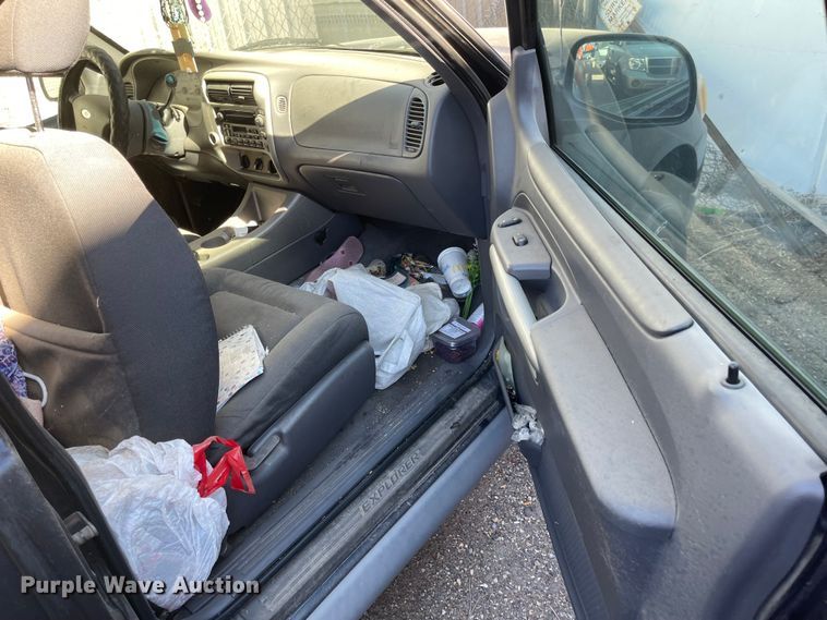 image for item JD9839 2002 Ford Explorer Sport  SUV