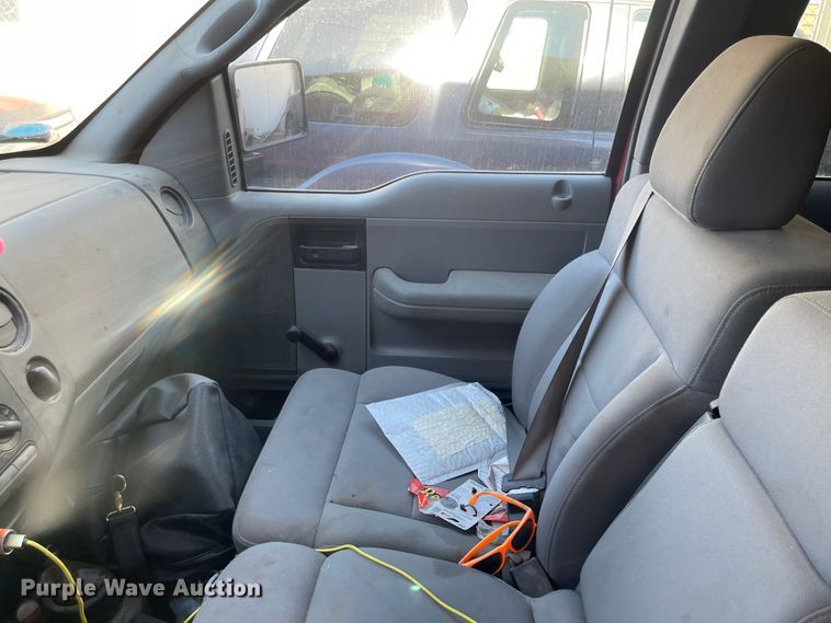 image for item JD9840 2005 Ford F150  SuperCab pickup truck