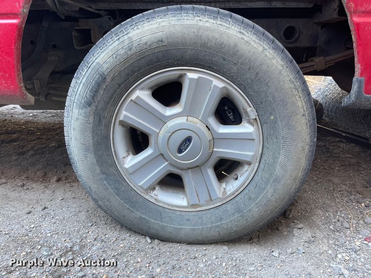 image for item JD9840 2005 Ford F150  SuperCab pickup truck