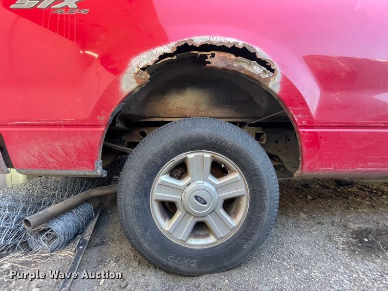 image for item JD9840 2005 Ford F150  SuperCab pickup truck