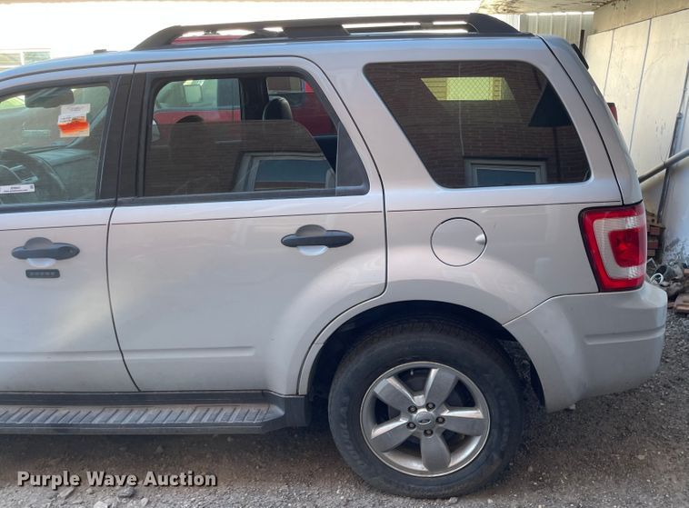 image for item JD9841 2008 Ford Escape  SUV