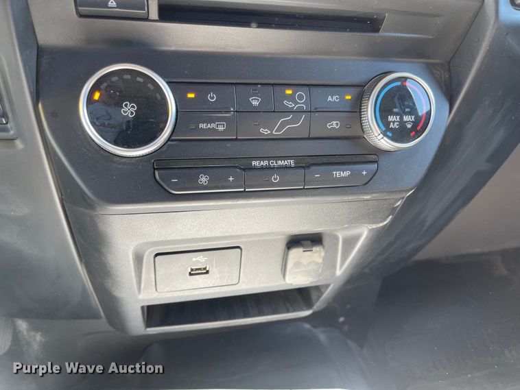 image for item JD9842 2018 Ford Expedition  SUV