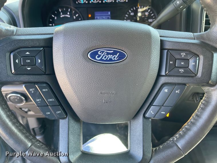 image for item JD9843 2019 Ford Expedition  SUV