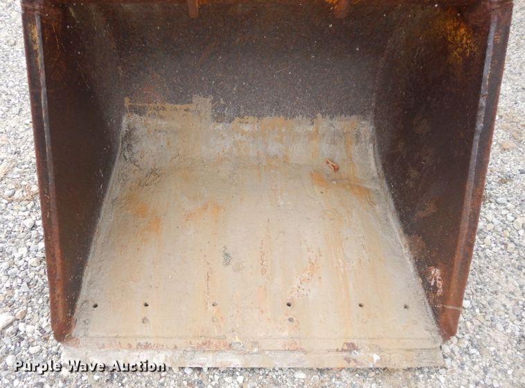 image for item JK9006 36" W backhoe bucket