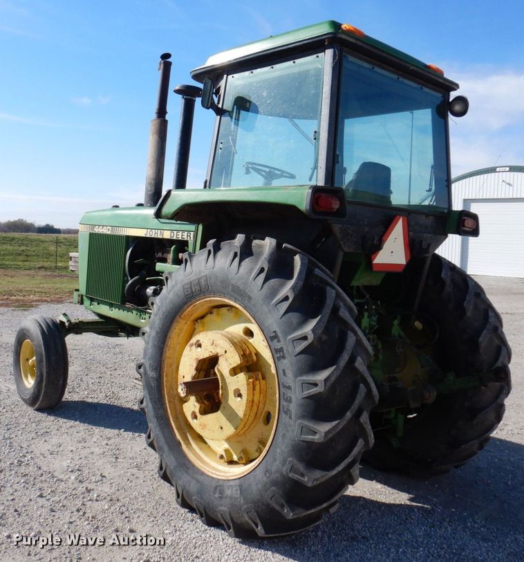 image for item JL9794 1978 John Deere 4440  tractor