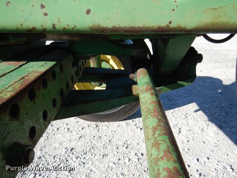 image for item JL9794 1978 John Deere 4440  tractor