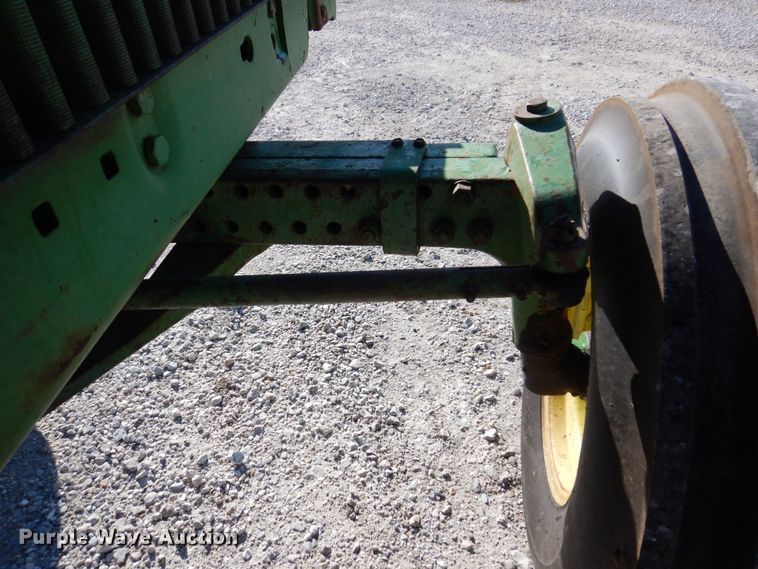 image for item JL9794 1978 John Deere 4440  tractor