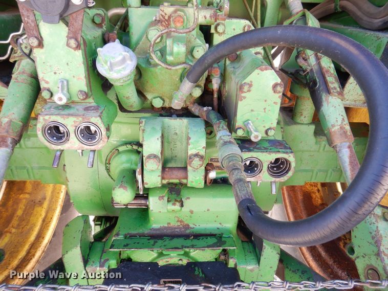 image for item JL9794 1978 John Deere 4440  tractor