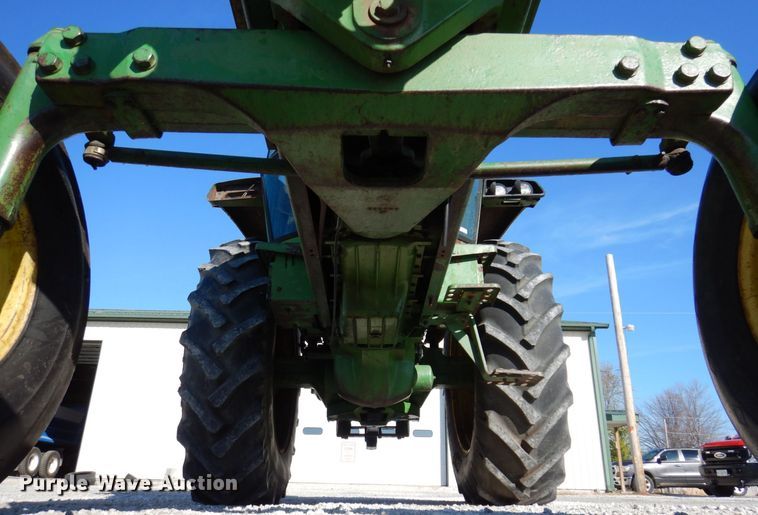 image for item JL9794 1978 John Deere 4440  tractor