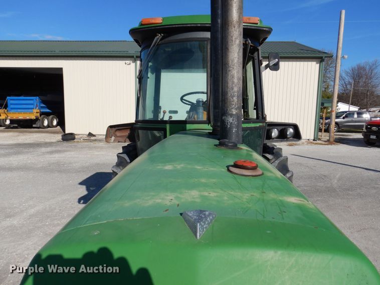 image for item JL9794 1978 John Deere 4440  tractor