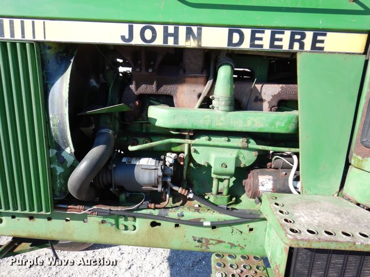 image for item JL9794 1978 John Deere 4440  tractor