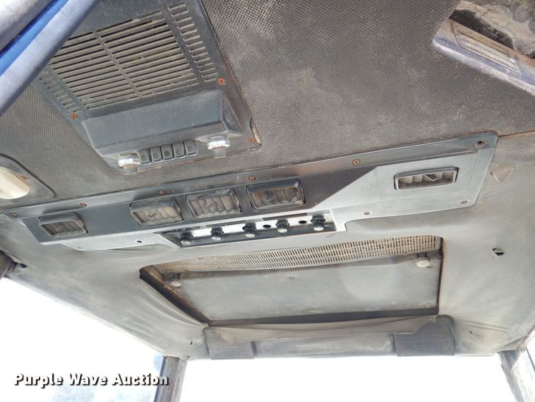 image for item JL9794 1978 John Deere 4440  tractor