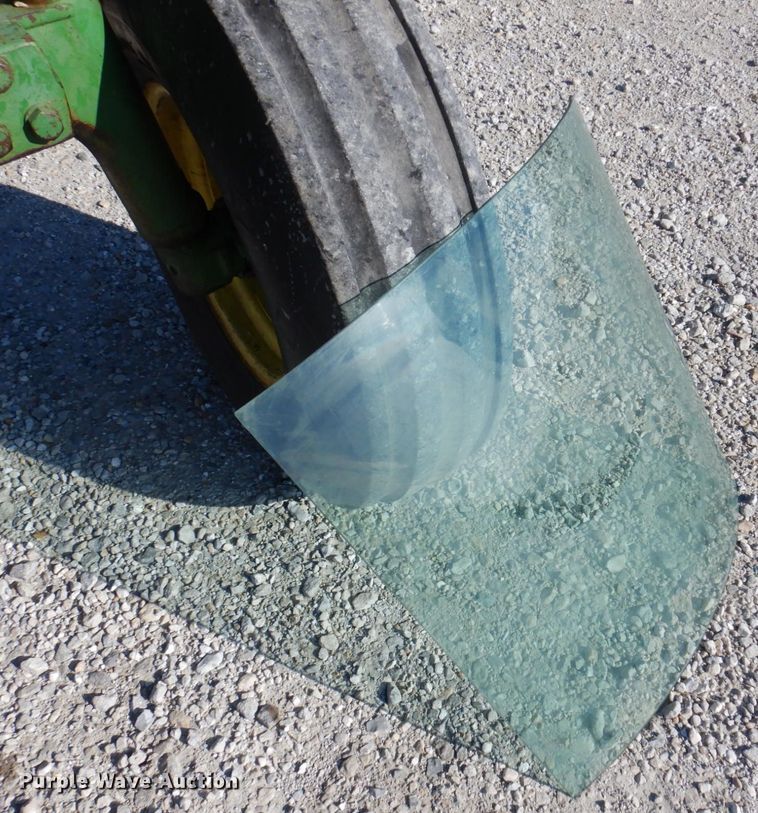 image for item JL9794 1978 John Deere 4440  tractor