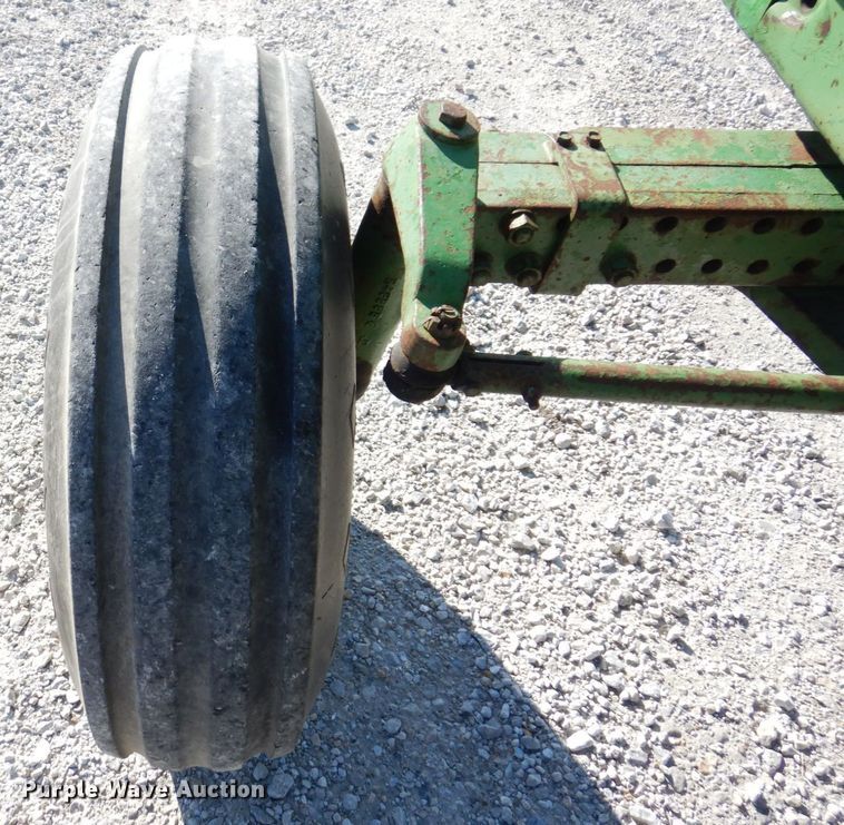 image for item JL9794 1978 John Deere 4440  tractor