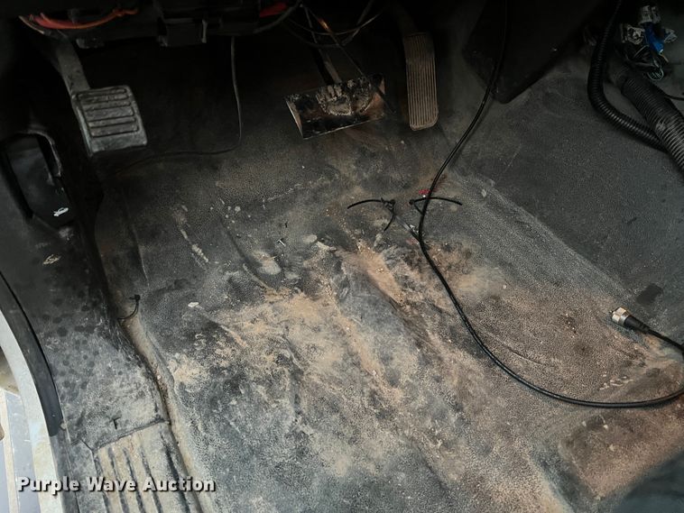 image for item JU9876 2010 Chevrolet Tahoe LS  SUV