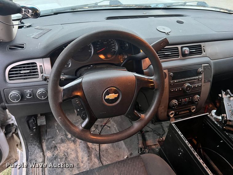 image for item JU9876 2010 Chevrolet Tahoe LS  SUV