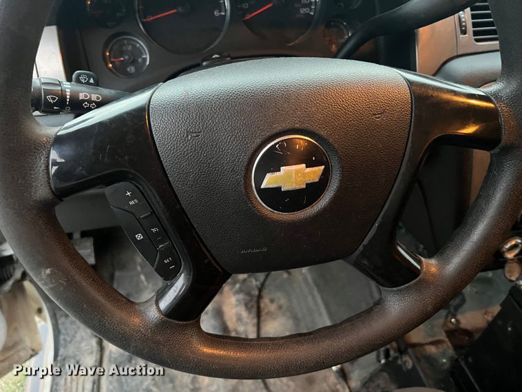 image for item JU9876 2010 Chevrolet Tahoe LS  SUV