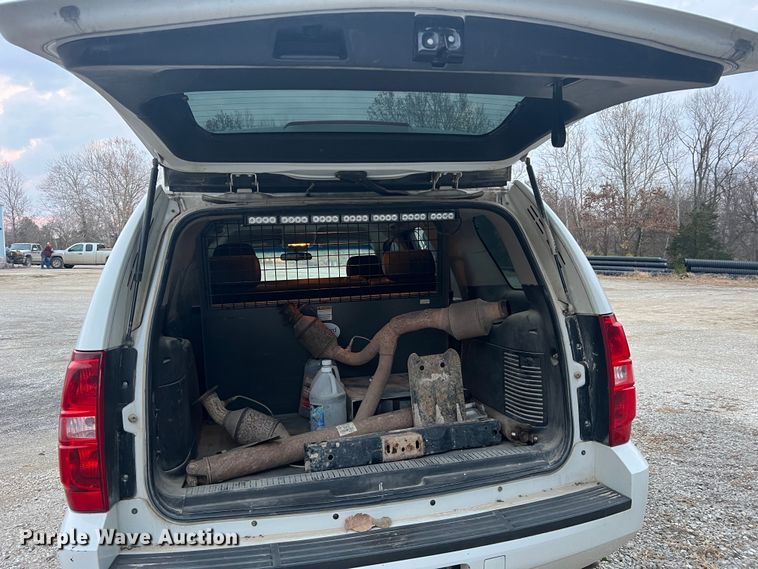 image for item JU9876 2010 Chevrolet Tahoe LS  SUV