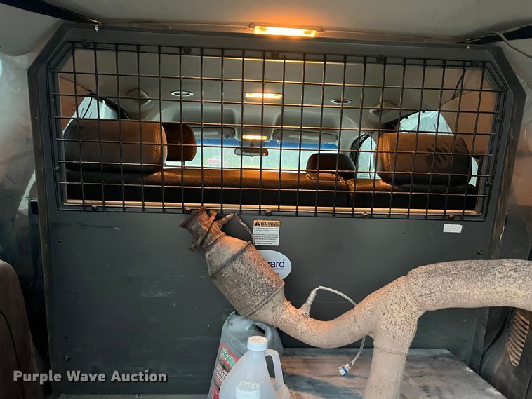 image for item JU9876 2010 Chevrolet Tahoe LS  SUV