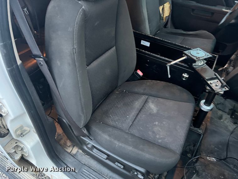 image for item JU9876 2010 Chevrolet Tahoe LS  SUV