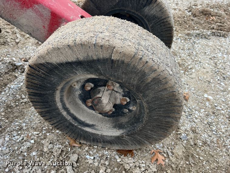 image for item JU9877 Bush Hog 14815RR1  batwing finish mower