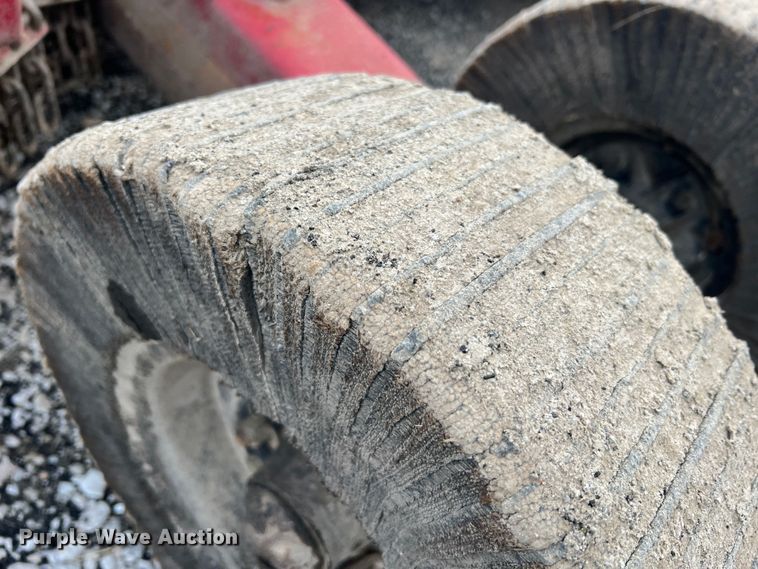 image for item JU9878 Bush Hog 14815  batwing finish mower