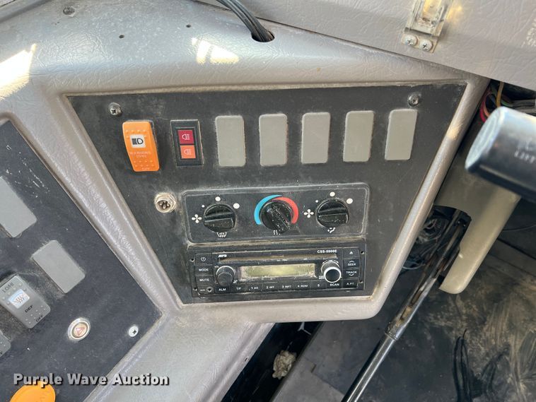 image for item KF9807 2005 Thomas  school bus