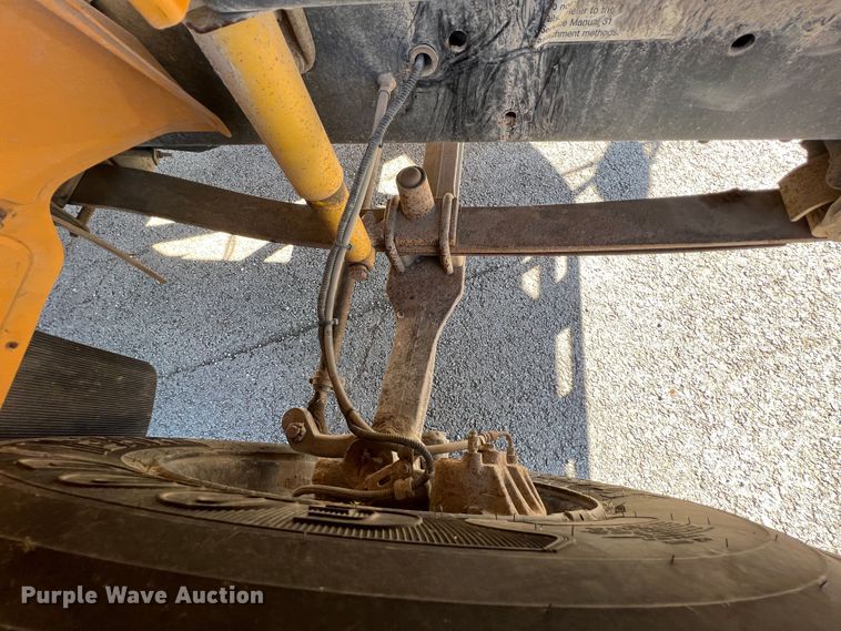 image for item KF9807 2005 Thomas  school bus