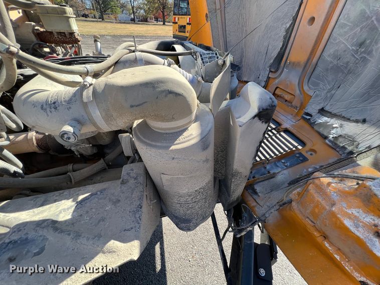 image for item KF9807 2005 Thomas  school bus