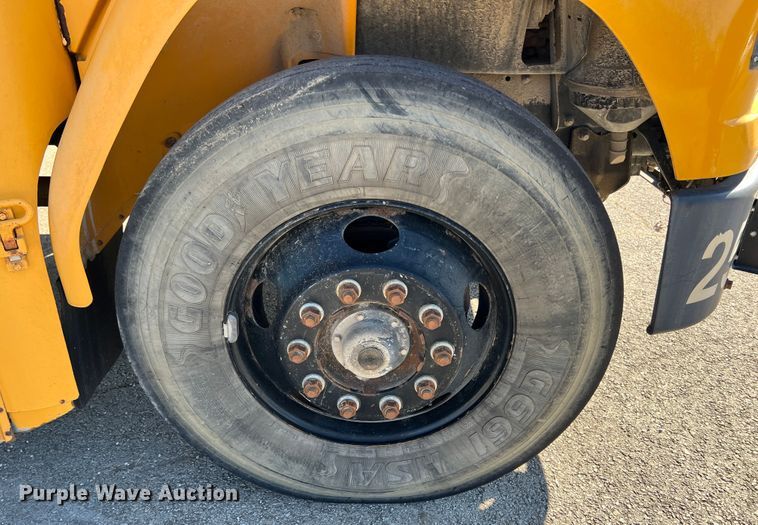 image for item KF9807 2005 Thomas  school bus