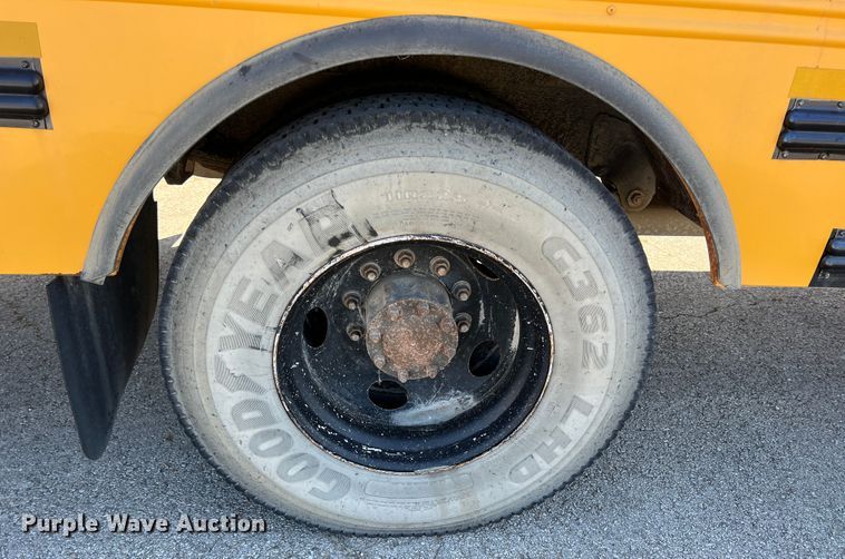 image for item KF9807 2005 Thomas  school bus