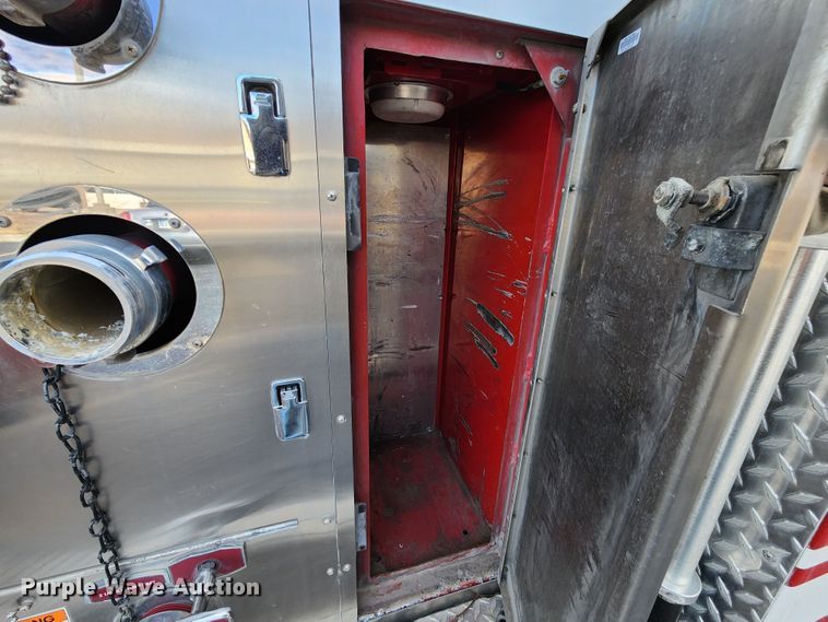 image for item KH9162 2005 Seagrave TR44DA  fire truck