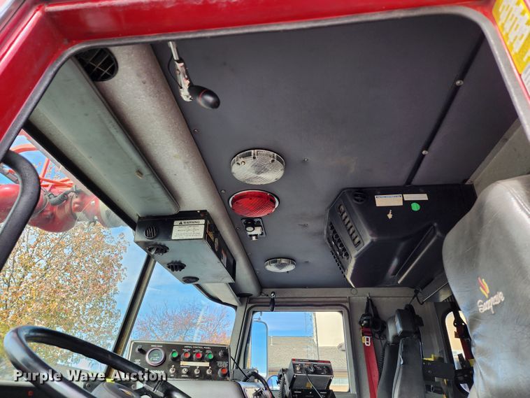 image for item KH9162 2005 Seagrave TR44DA  fire truck