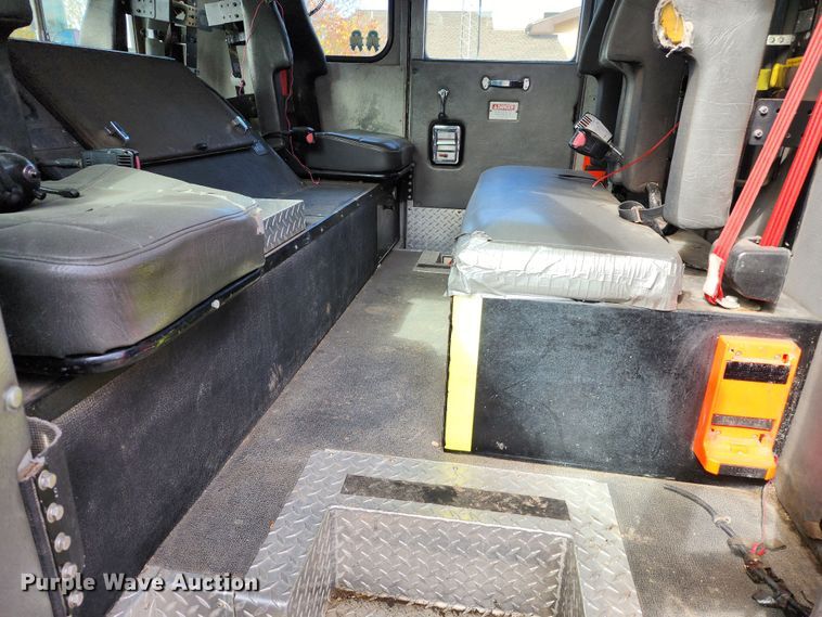 image for item KH9162 2005 Seagrave TR44DA  fire truck