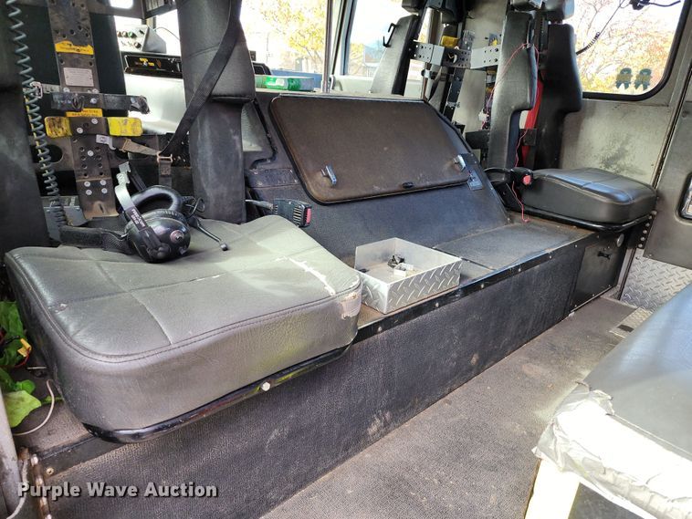 image for item KH9162 2005 Seagrave TR44DA  fire truck